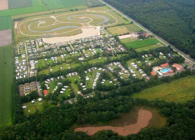 Mulder'S Vakantiehuis, Jaarplaats 108 Op Recreatiepark De Tien Heugten Schoonloo Exterior photo